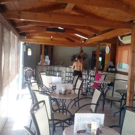Marketos Apartment *